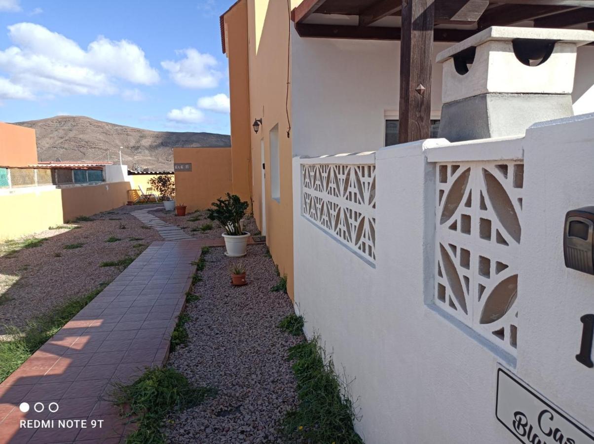 Ele House Apartment Tarajalejo Luaran gambar